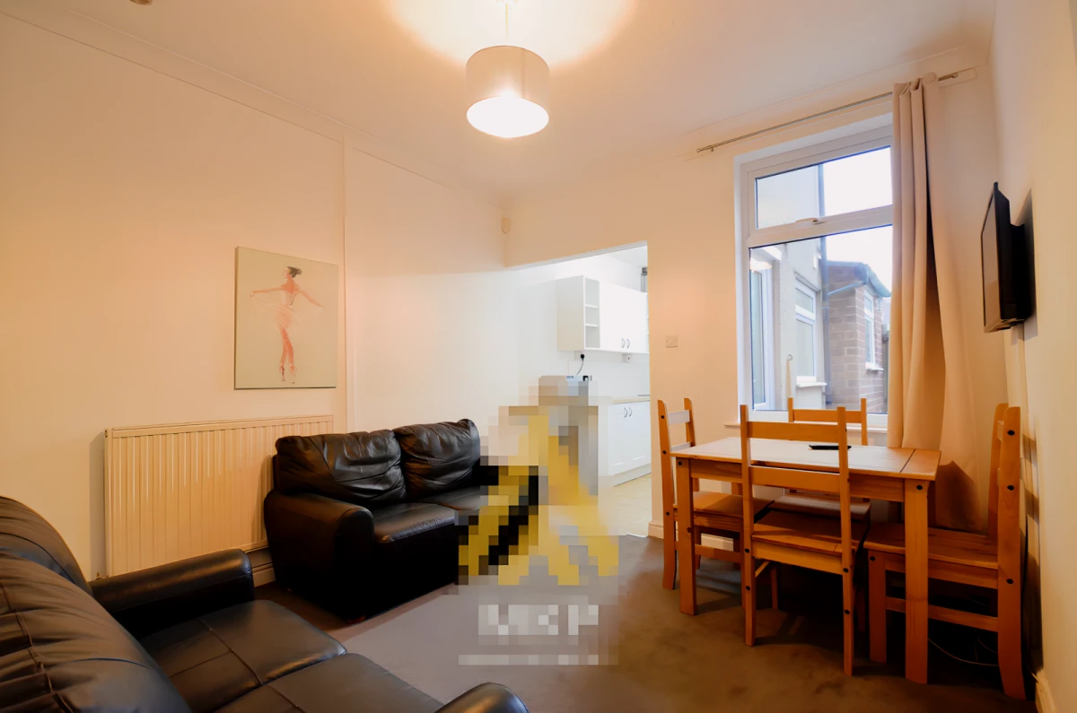 Entire Place·4B2B···15 Winnie Road - Birmingham student accommodation
