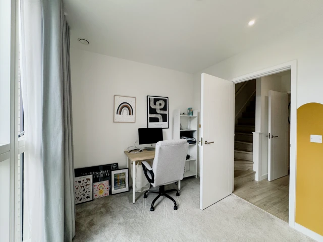 FH-4 Springpark Drive 1