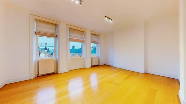 Wynnstay Gardens, Kensington 3