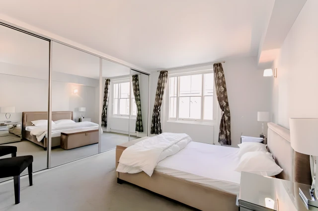Manson Place, South Kensington 4