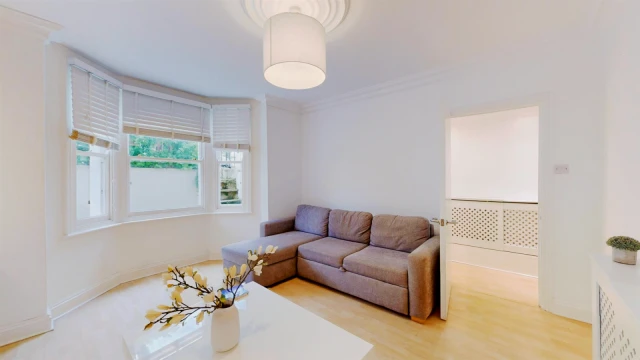 Oakden Street, Waterloo 3