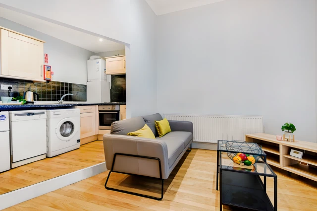 Hyde Terrace 26279# 3