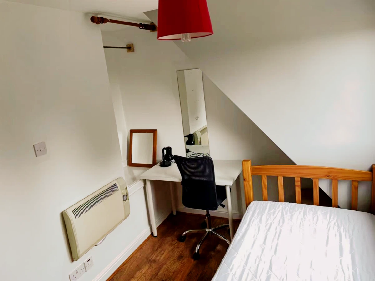 254 Sir Henry Parkes Road 0