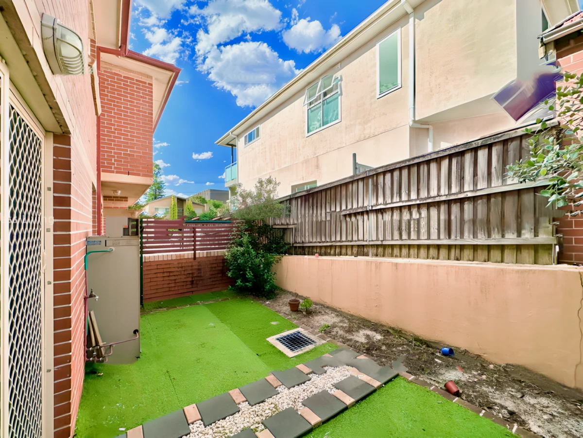 2A Barker St 0