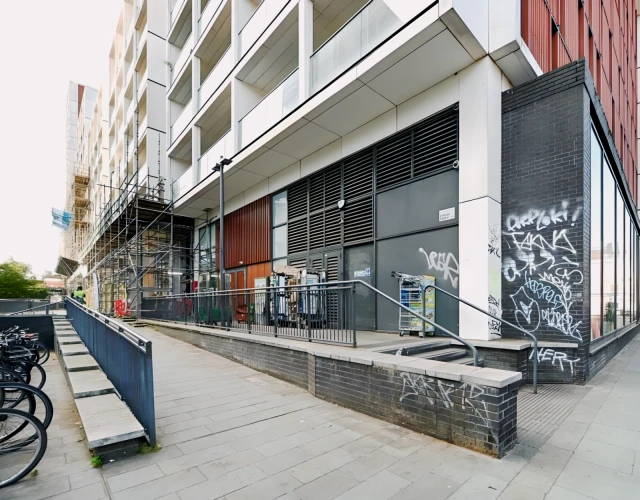 Dalston Junction 26703# 4