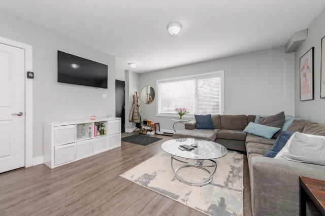 119 Sweetland 2