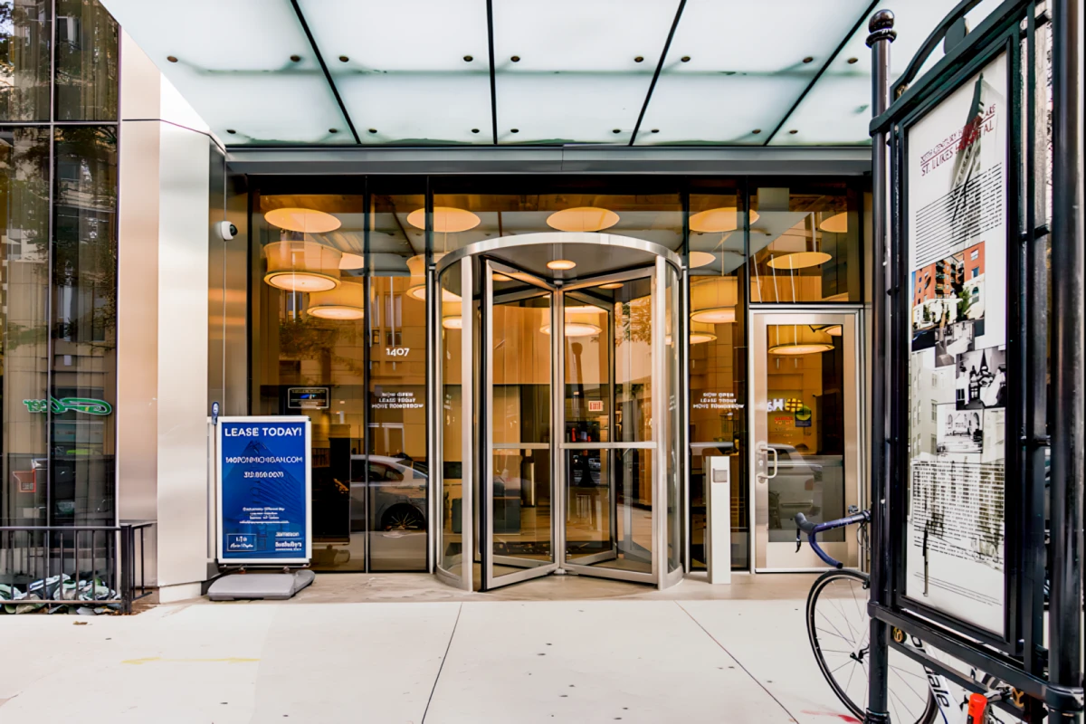 1407 S Michigan Ave 0