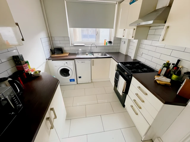 Cephas Street 27152# 2