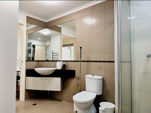 7/43-51 Jeffcott St 4