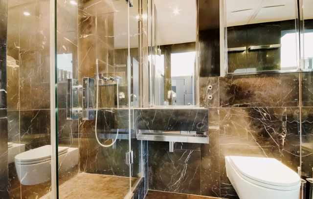 LH-Pan Peninsula Square 3