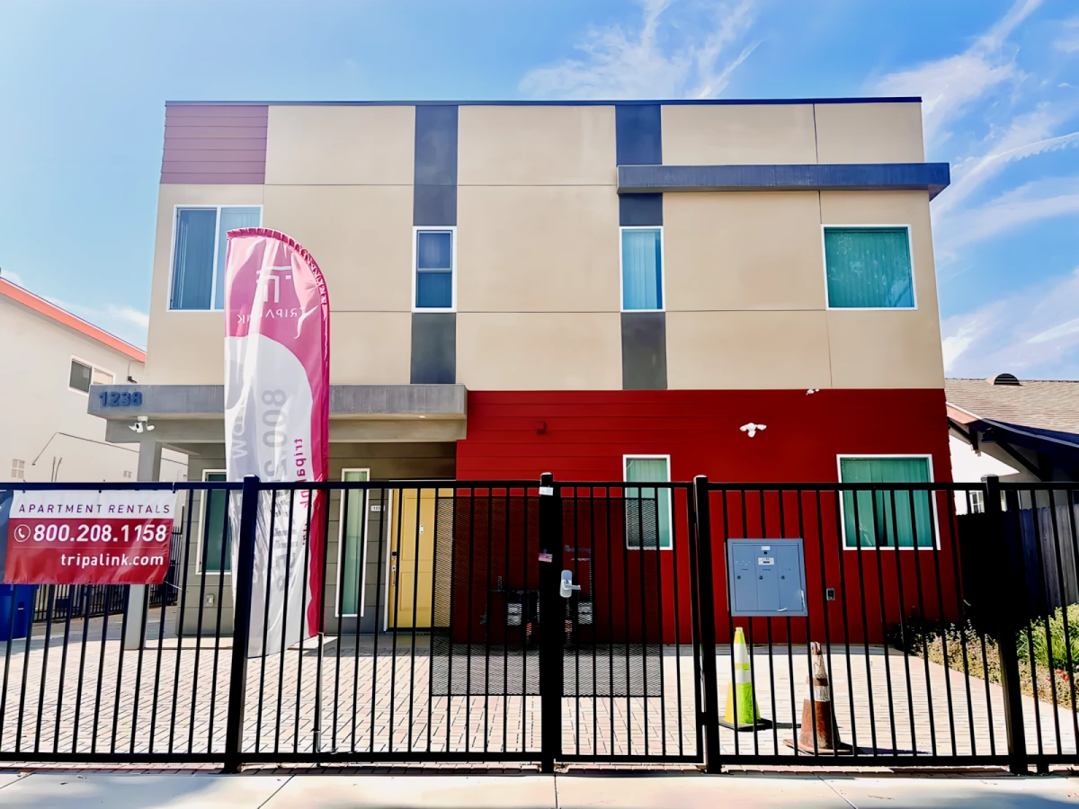 1236 W 37th Pl - Los Angeles student accommodation