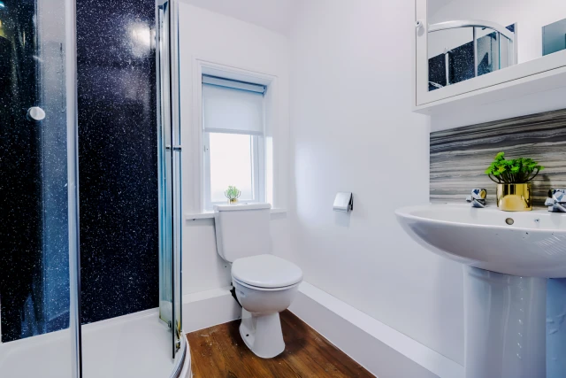25 Elmsthorpe Avenue – Studentenunterkunft in Nottingham – 5 Bed 2 Bath