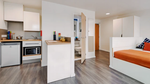 uhomes.com | Student Accommodation, Housing, Flats, Apartments for Rent