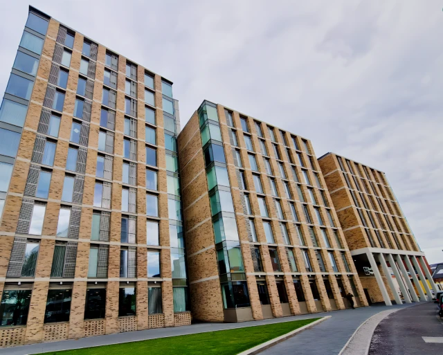 Burlington Square 1