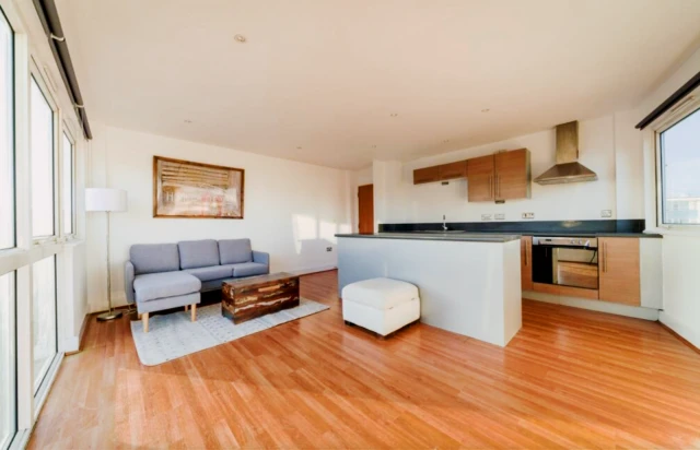 LH-John Ruskin Street 1