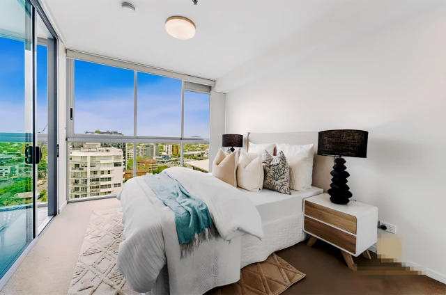 18 Thorn St 4