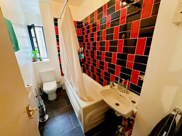 LH-Tavistock Street 2