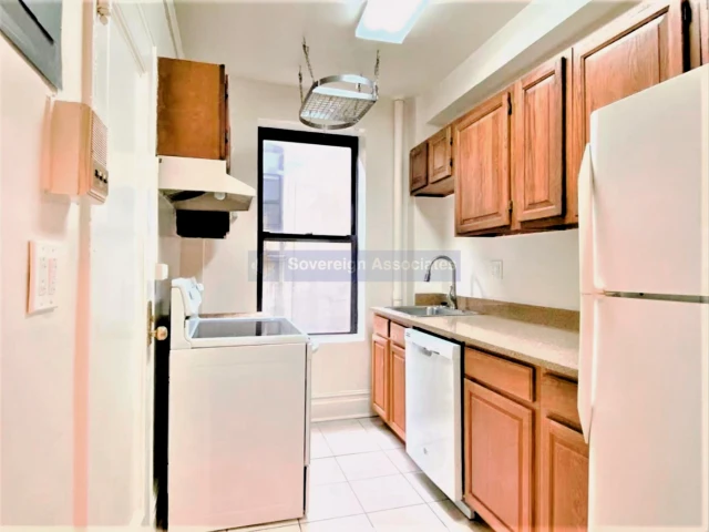 77 West 104th Street 3