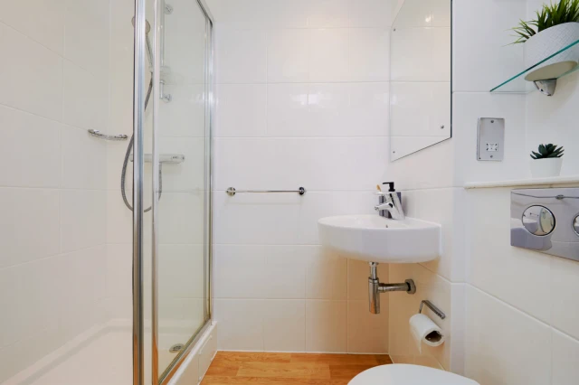 uhomes.com | 学生の宿泊施設、住宅、アパート、賃貸アパート