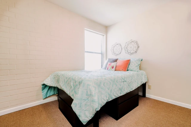 309 E. DANIEL ST, CHAMPAIGN, IL 2