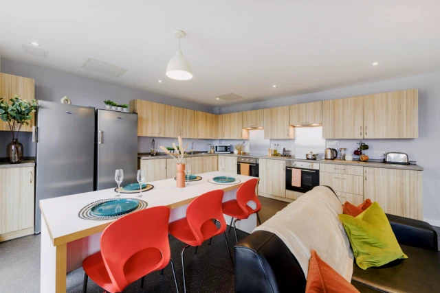 uhomes.com | Student Accommodation, Housing, Flats, Apartments for Rent