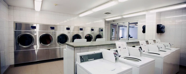 565 Proudfoot Place 3