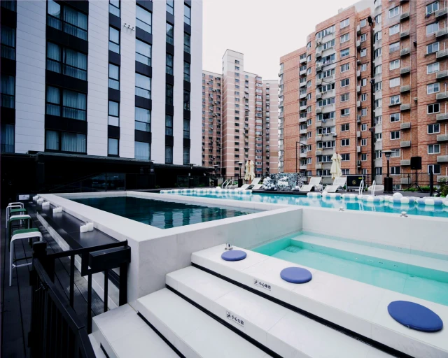 LIV'N The Spark By Greystar 4