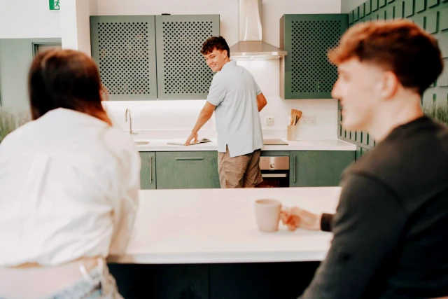 uhomes.com | Student Accommodation, Housing, Flats, Apartments for Rent