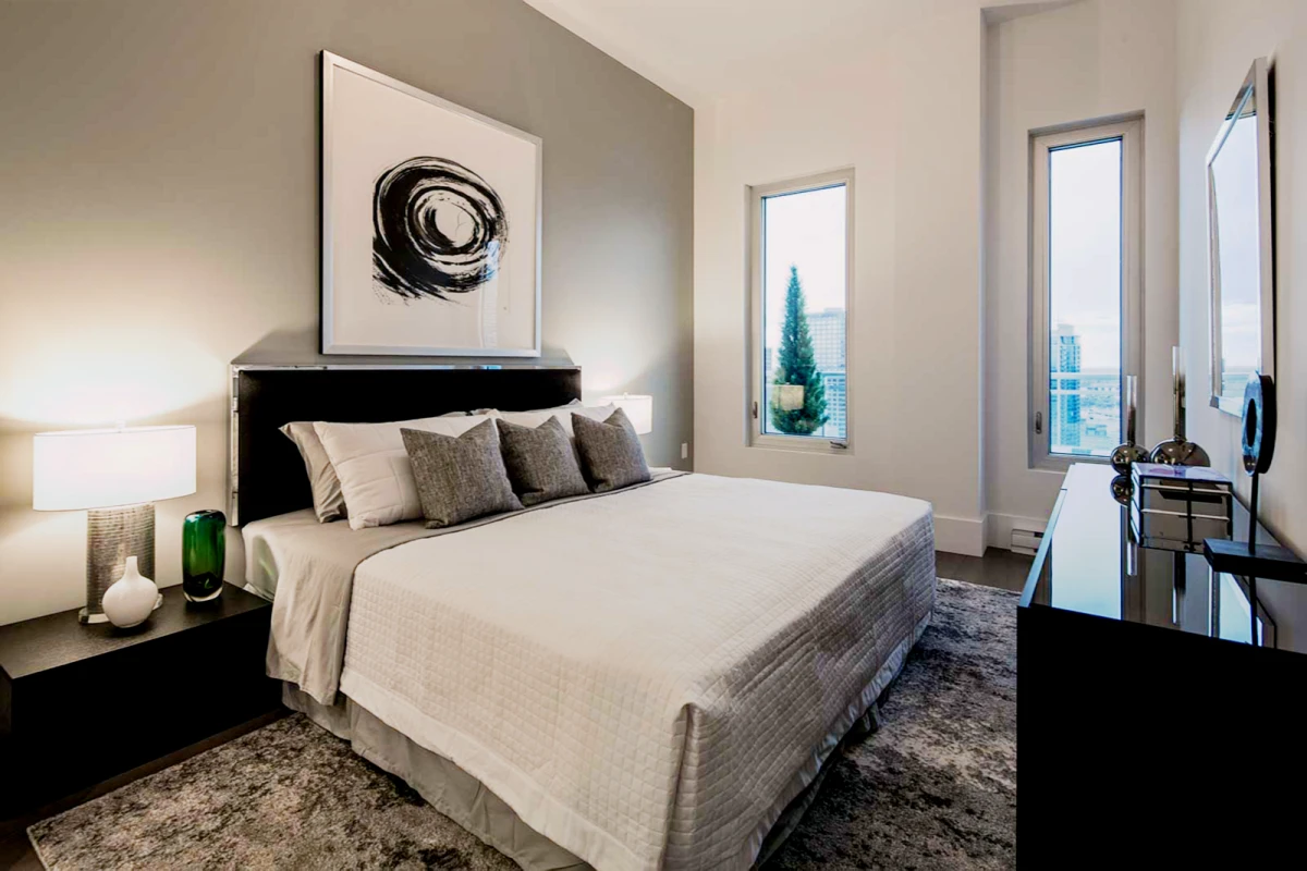 Le Peterson Condominium - Montreal student accommodation