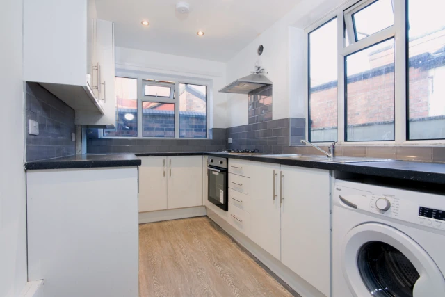 263 Edge Lane - リバプールの学生向け宿泊施設 - Flat 3 - 3 Bedroom House