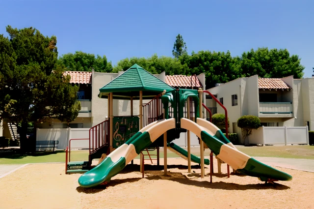 Casa Real Apartments 2