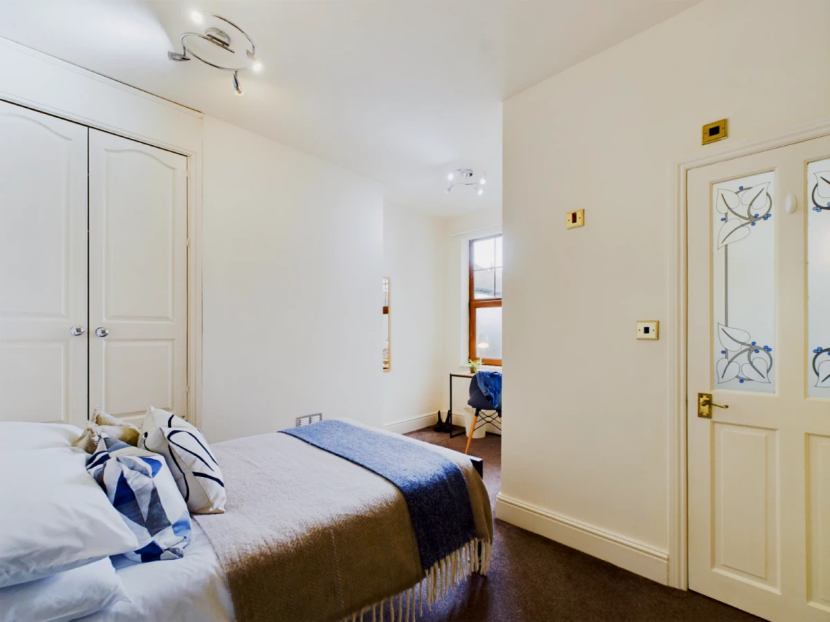 258 West Parade 0