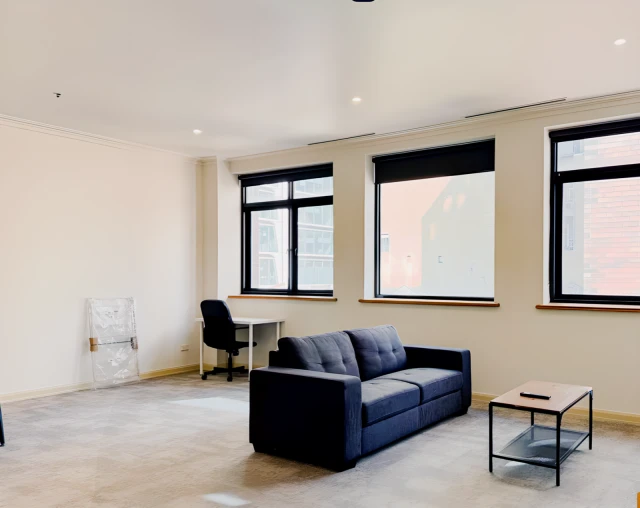 6/165 Bourke Street 4