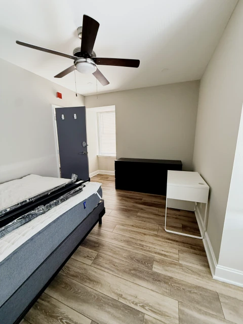 CA - 120 South 41st Street 3