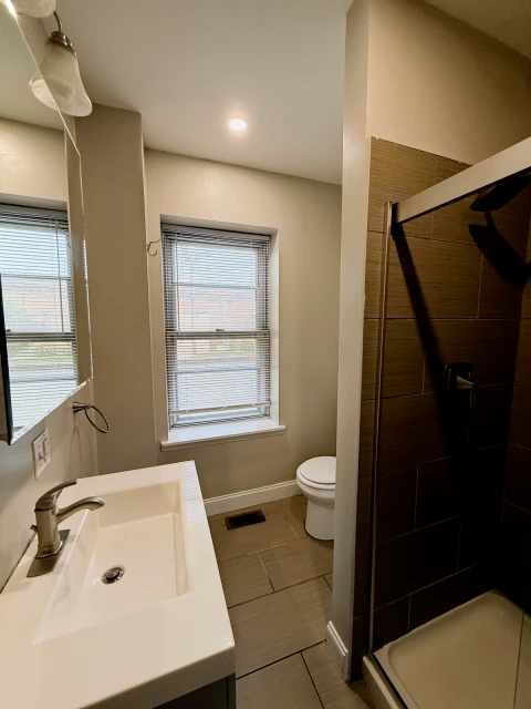 CA - 120 South 41st Street 4