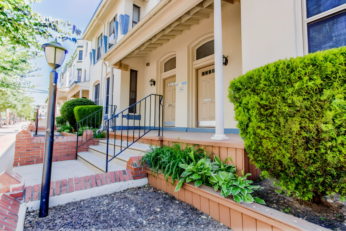 CA - 227 South 41st Street 0