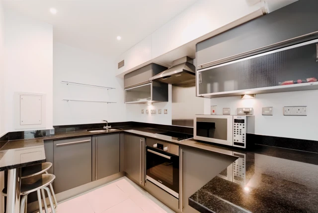 LH-Parliament View Apartments 3