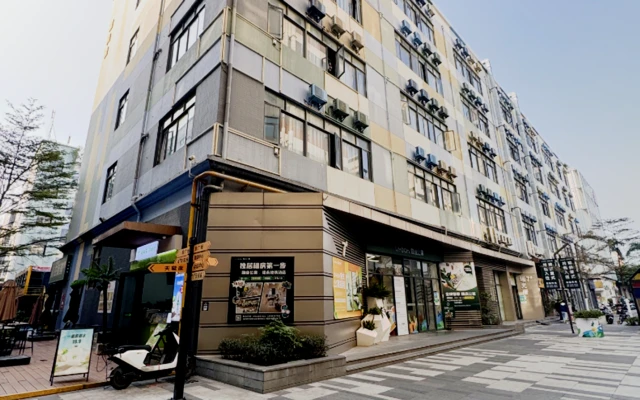 Fuyong Subway Station Store - LiYeah 1