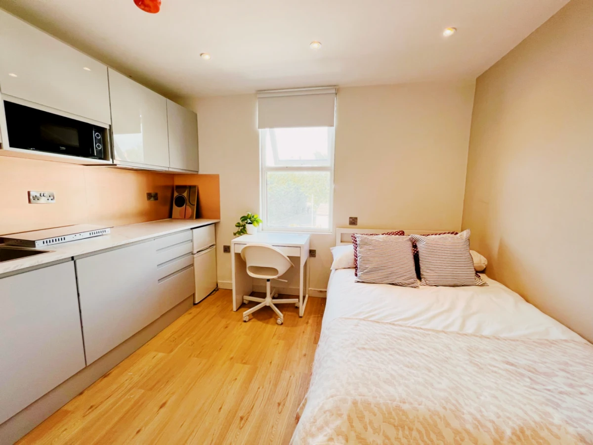 UM-YOLIVING Kingston KP+PR Studio 3 - chỗ ở sinh viên tại Luân Đôn