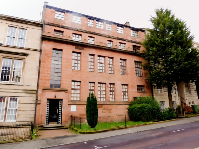 Buccleuch Street, G3 6PL 2