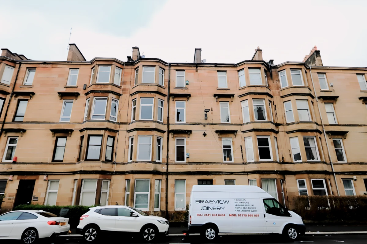 Kilmarnock Road, G43 1TU 0