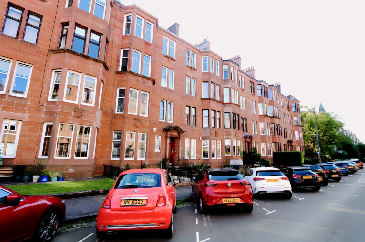 Airlie Street, G12 9SN 0