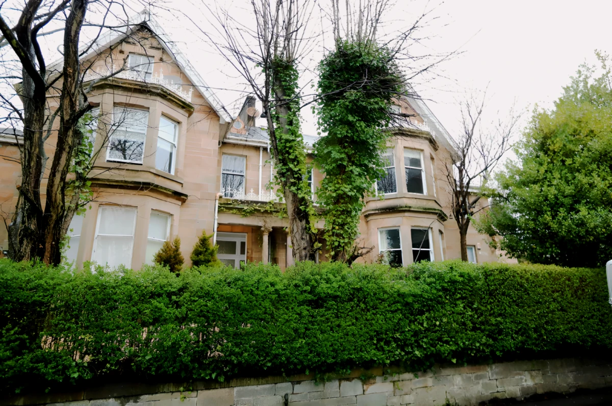 Queens Park Avenue, G42 8BT 0