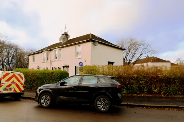 Brownside Drive, G13 4BN 1