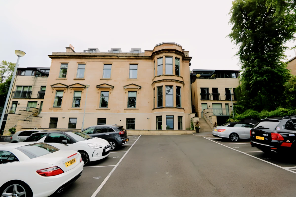 Fortrose Street, G11 5LP 0