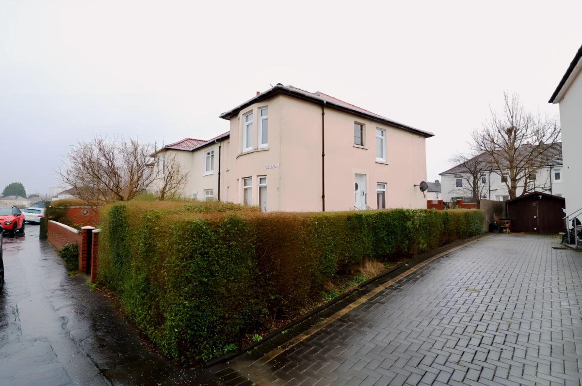 Lochlibo Avenue, G13 4AE - résidence étudiante à Glasgow