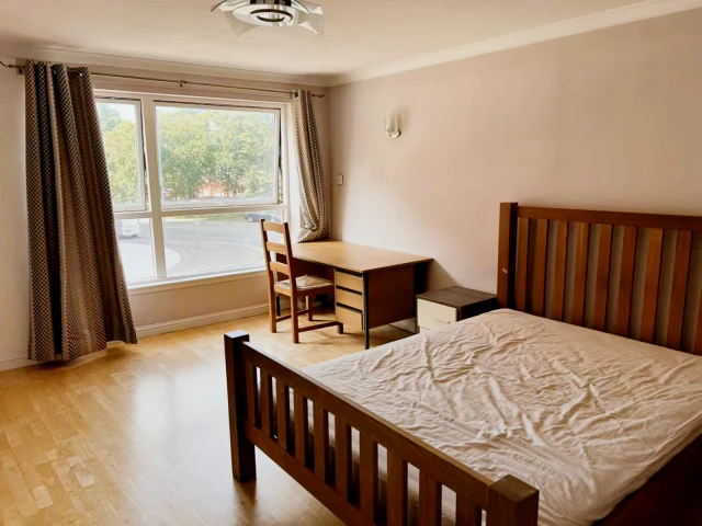合租·4室2衛(wèi)···Flat 3 ,15 Benalder Street