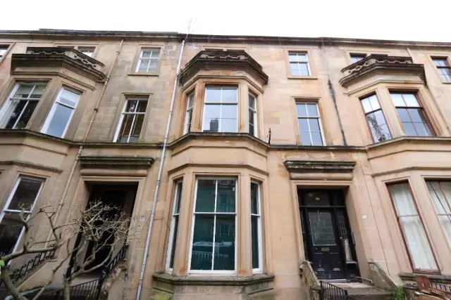 Cecil Street, G12 8RJ 0