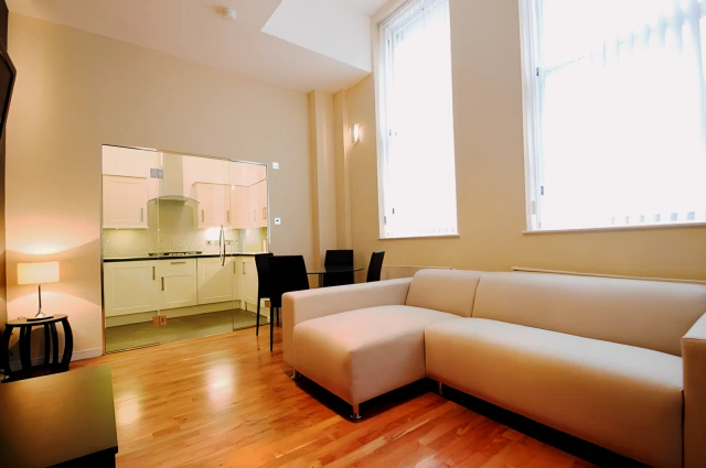 South Frederick Street, Glasgow, G1 1