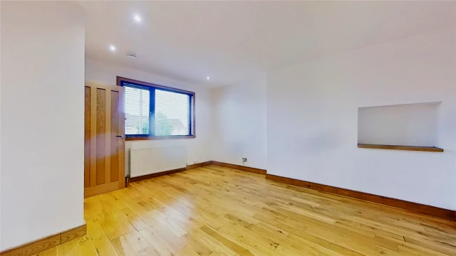 Langdale Road, Moodiesburn, GLASGOW, G69 1